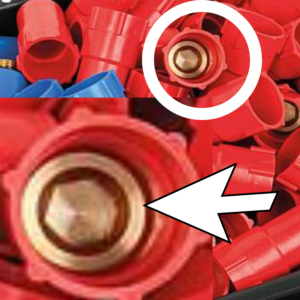 Korek budowlany mosiężny z gniazdem na klucz imbusowy